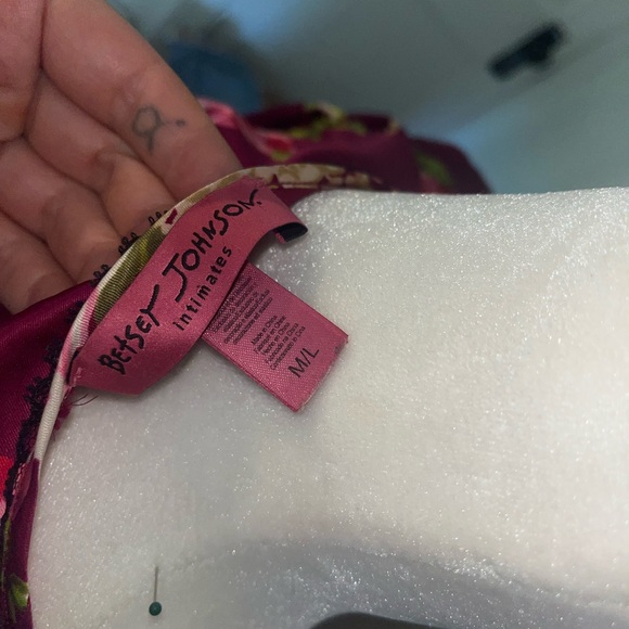 Vintage Betsey Johnson Robe - Picture 8 of 8